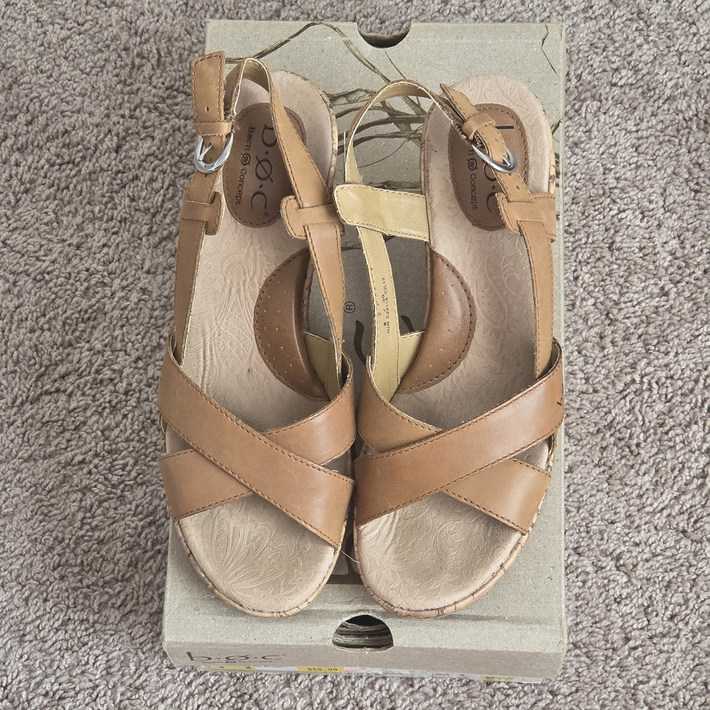 b.o.c. Women's Brown Wedge Sandals